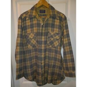 Pendleton Plaid Wool Board Shirt Large Tan Gray Flap Pockets Loop Collar